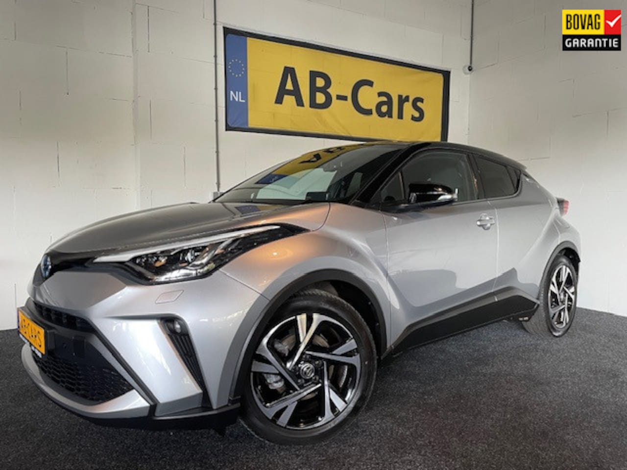 Toyota C-HR - 2.0 Hybrid Dynamic met afn. trekhaak - AutoWereld.nl
