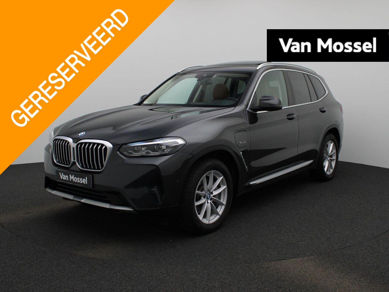 BMW X3 - xDrive30e | AUT. | Navi | Panorama Dak | Camera | Stoelverwarming | Elektrische Klep | Led - AutoWereld.nl