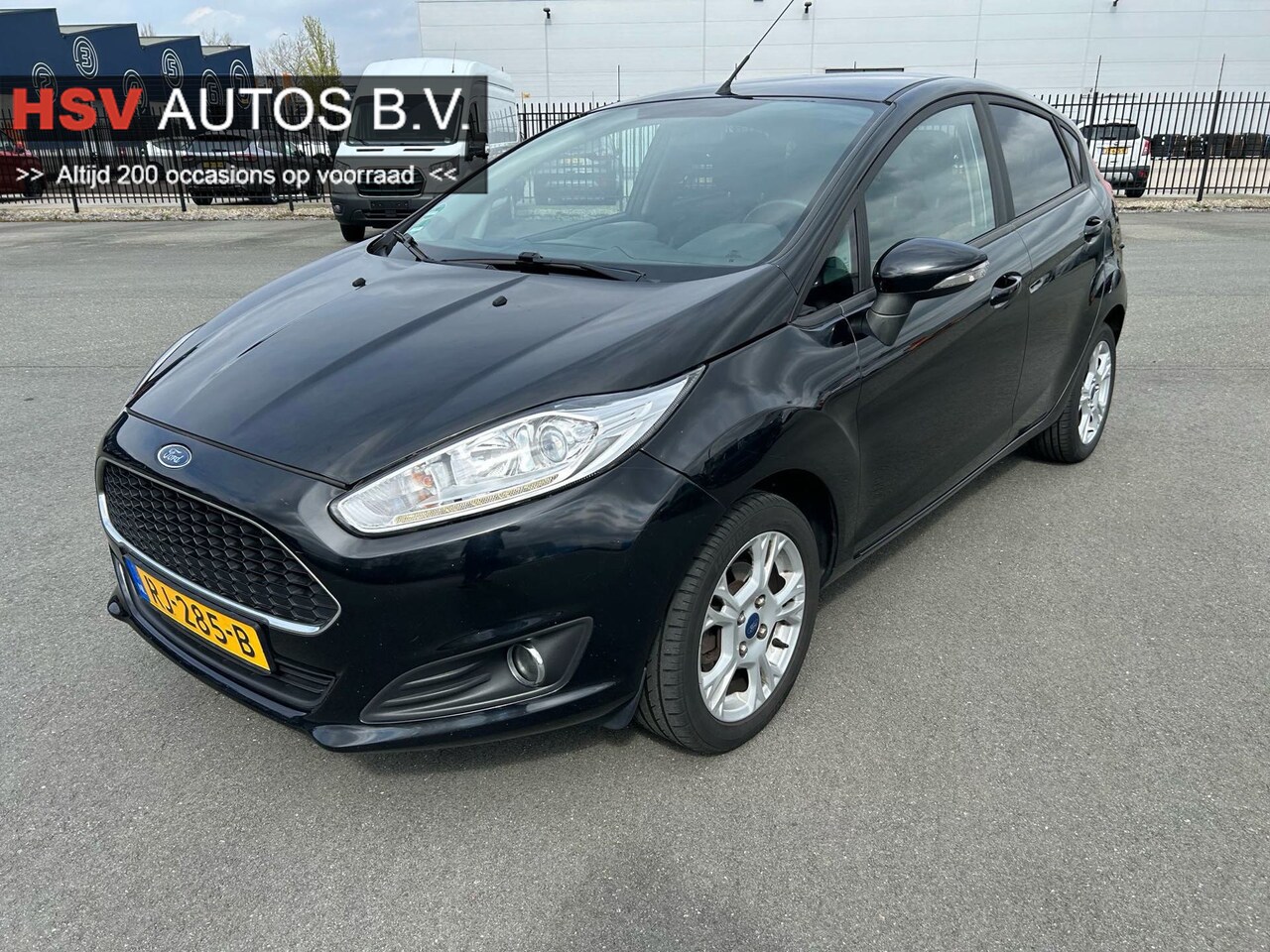 Ford Fiesta - 1.25 Ghia navi LM cruise airco *apk 01-2027* - AutoWereld.nl