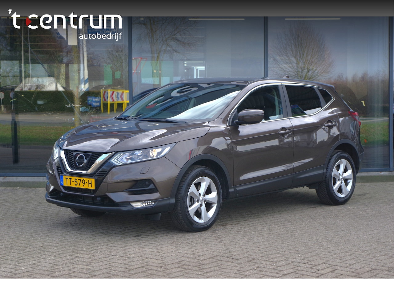 Nissan Qashqai - 1.2 115 PK Automaat Acenta, Camera, Trekhaak, PDC - AutoWereld.nl