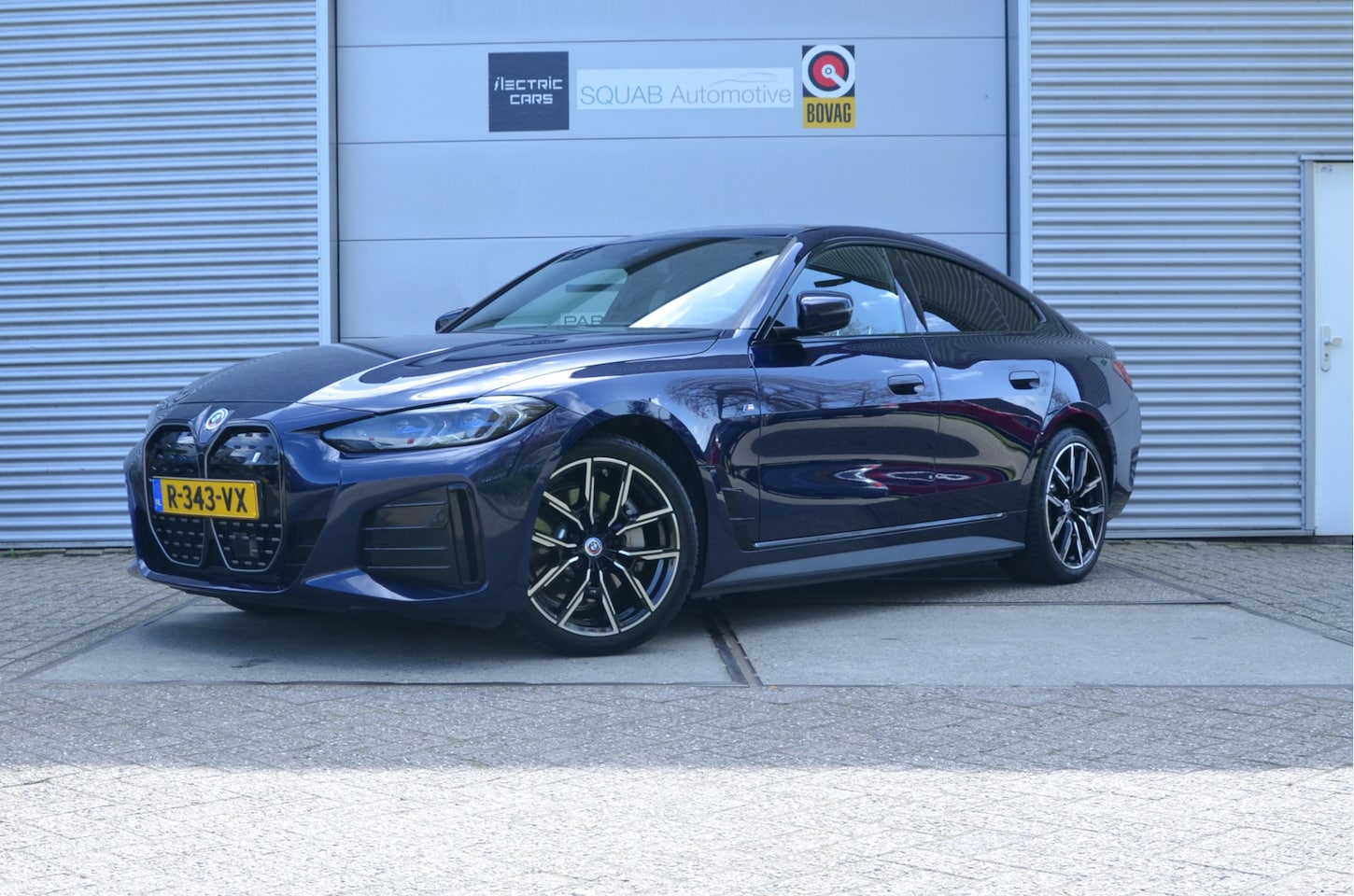 BMW i4 - eDrive40 High Executive 84 kWh Laser Licht, Pano - AutoWereld.nl