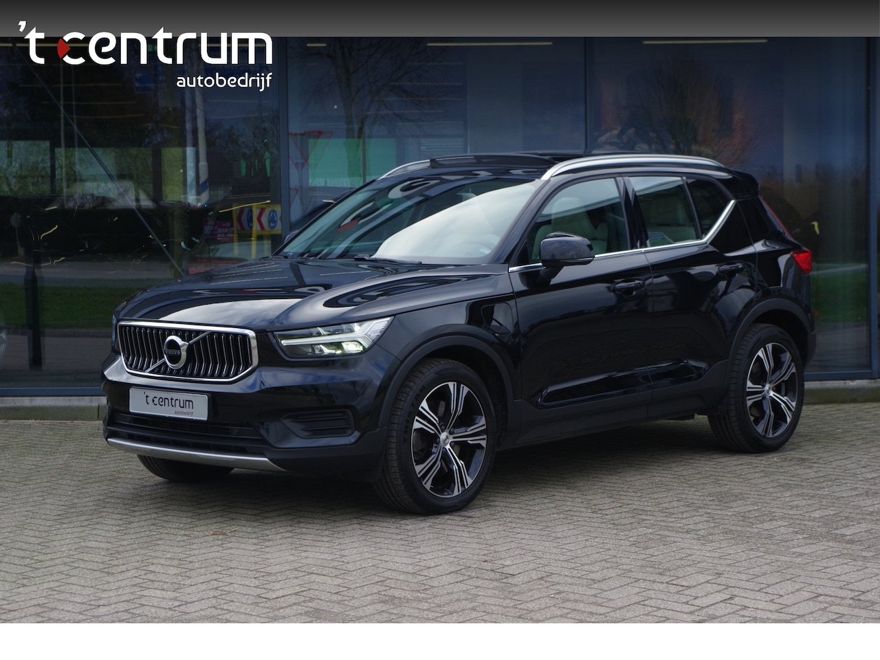 Volvo XC40 - 1.5 T4 Recharge Inscription 1.5 T4 211 PK Recharge Inscription, Leder, Panoramadak, Harman / Kardon, Adap. Cruise Cont - AutoWereld.nl