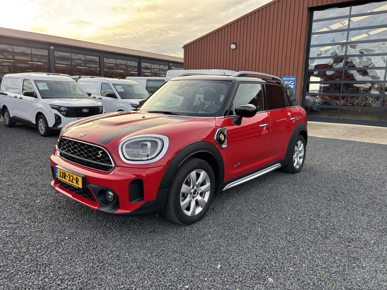 MINI Countryman - COUNTRYMAN COOPER SE CLASSIC ALL4 - AutoWereld.nl