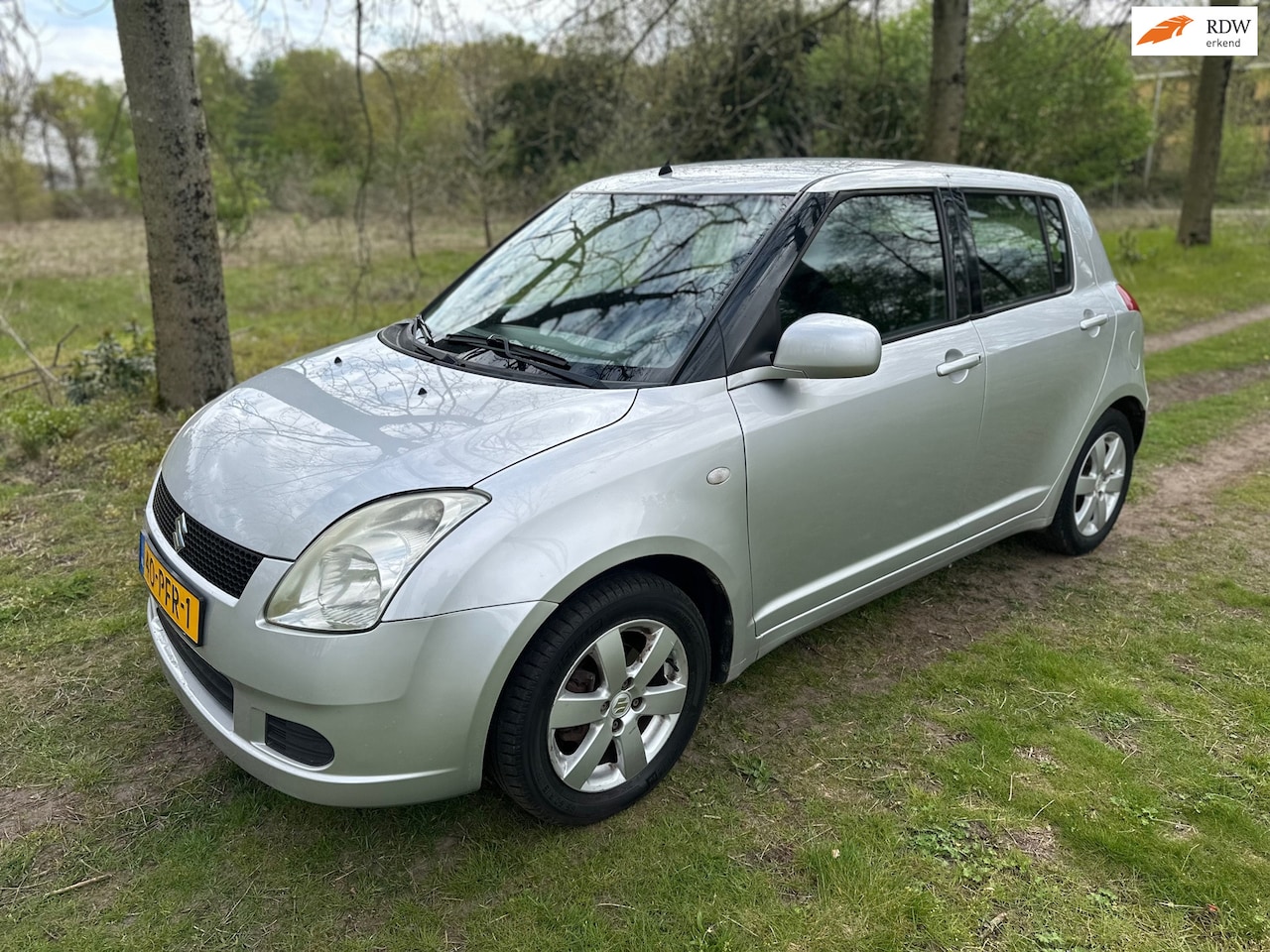 Suzuki Swift - 1.3 GLS APK 16-04-27 Kilometerstand Onlogish - AutoWereld.nl