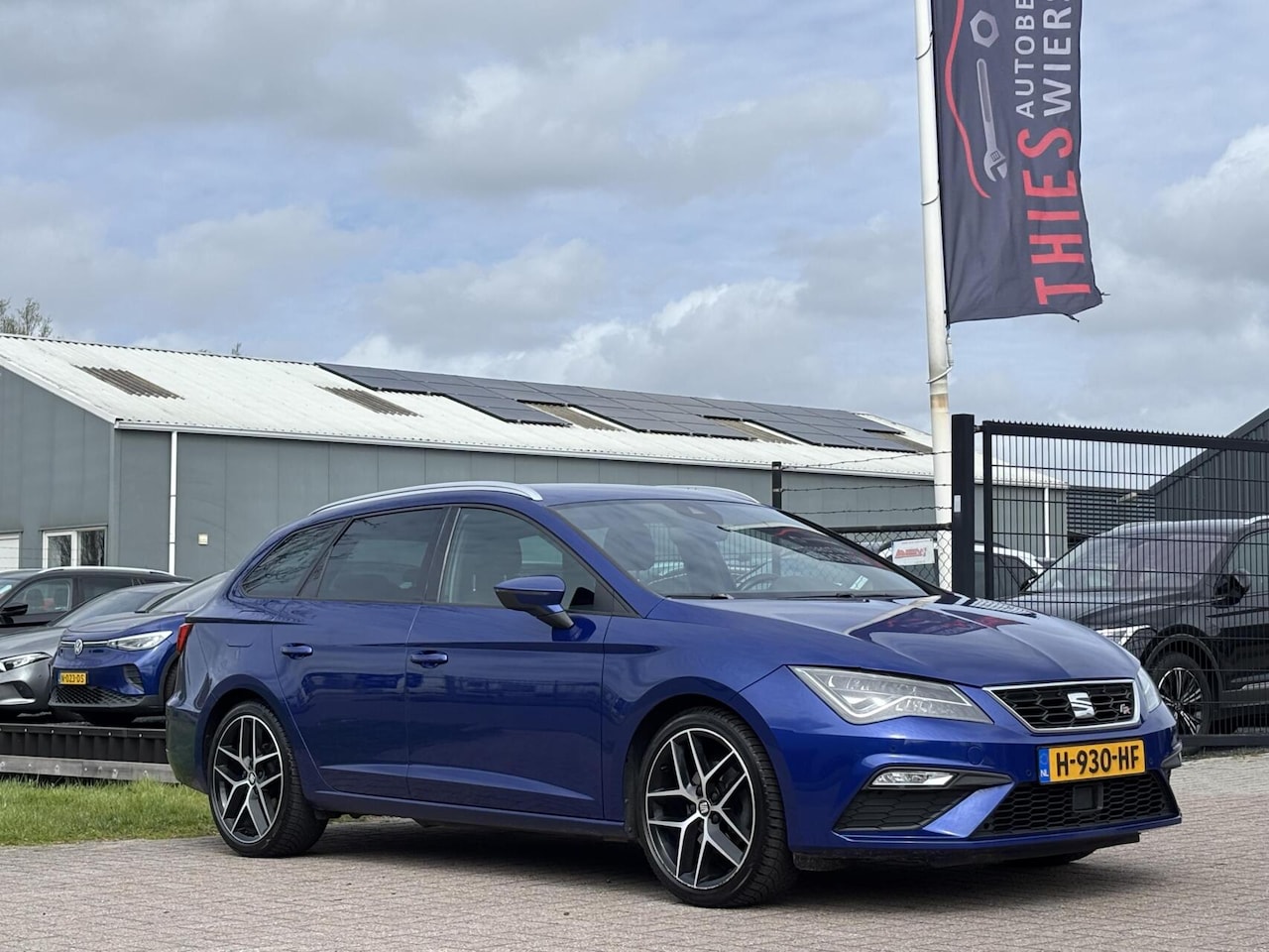 SEAT Leon ST - 1.5 TSI FR Ultimate Edition acc trekhaak - AutoWereld.nl