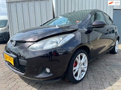 Mazda 2 - 2 1.3 S - Schade