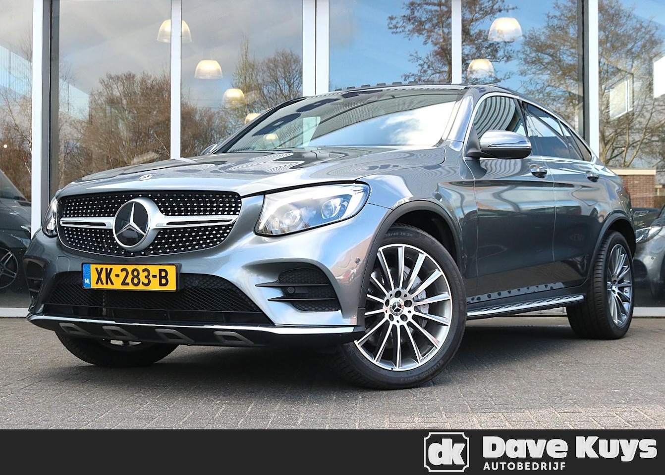 Mercedes-Benz GLC-klasse Coupé - 250 4MATIC AMG Line | Distronic+ | Schuifdak - AutoWereld.nl