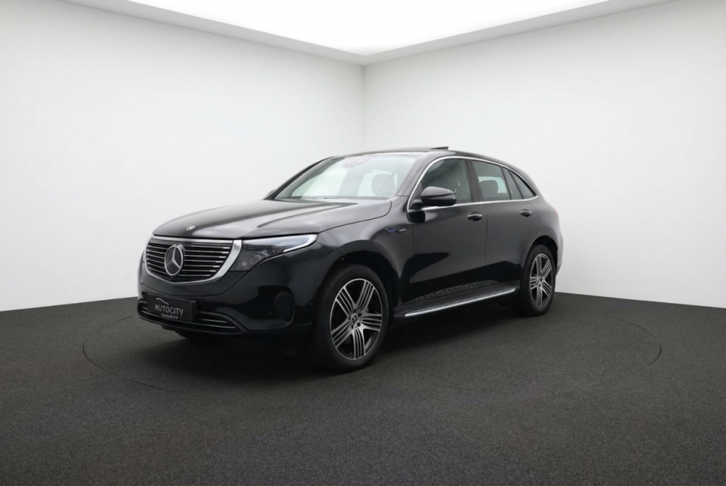 Mercedes-Benz EQC - EQC 400 4Matic Schuifdak l Camera l Keyless - AutoWereld.nl