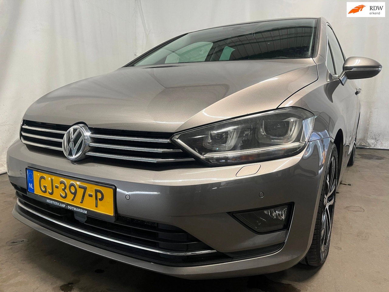 Volkswagen Golf Sportsvan - 1.4 TSI Highline 12md garantie - Navi - Trekhaak - AutoWereld.nl