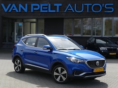 MG ZS - EV Luxury 45 kWh 3F / PANO / LEDER