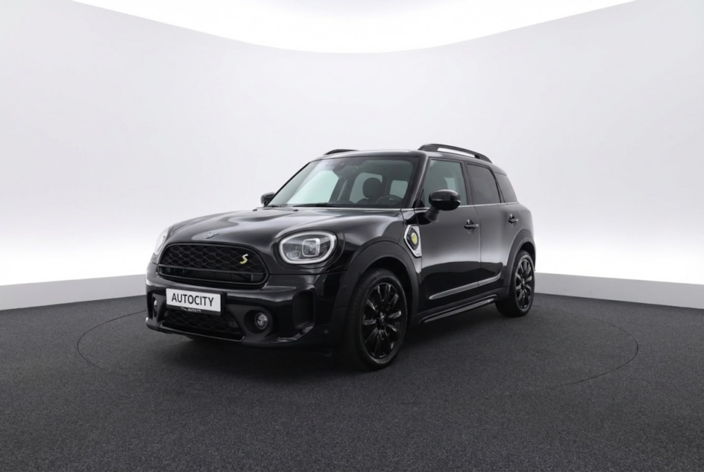 MINI Countryman - Cooper SE All4 PHEV l Pano l Keyless - AutoWereld.nl