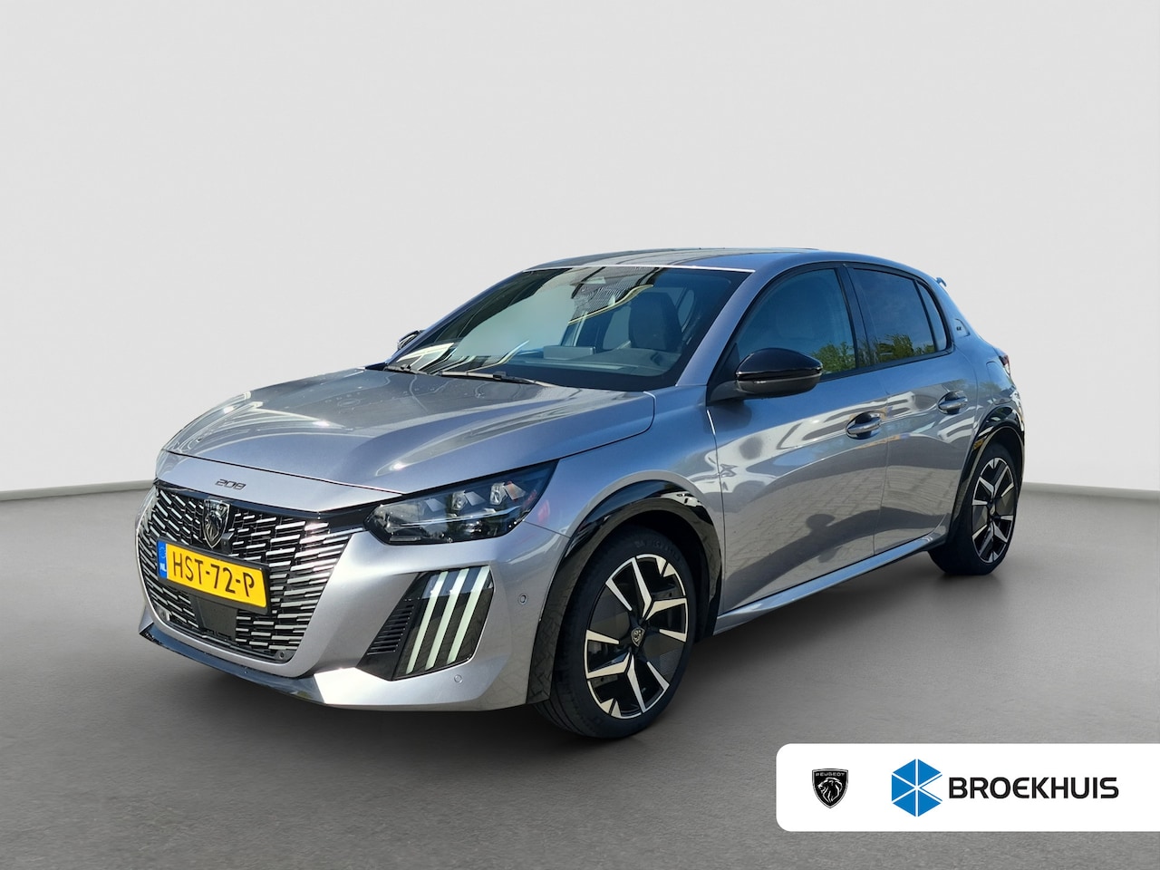 Peugeot 208 - 1.2 Hybrid 145 e-DCS6 GT 360* camera | Adaptive CC | Keyless |  Full map navigatie | Parke - AutoWereld.nl