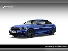 BMW 3-serie - 320i M-Sport | 19" | Elektrisch verstelbare voorstoelen | Extra getint glas achter | Voorb