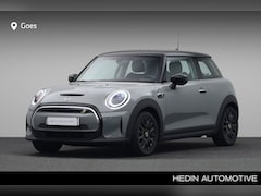 MINI Mini-Electric - Essential 33 kWh | Navigatiesysteem | Warmtepomp | Cruise Control | Airco automatisch |