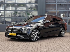 Mercedes-Benz C-klasse - 300 e AMG Line Trekhaak | Panoramadak | Apple Carplay | Stoelverwarming | Achteruitrijcame