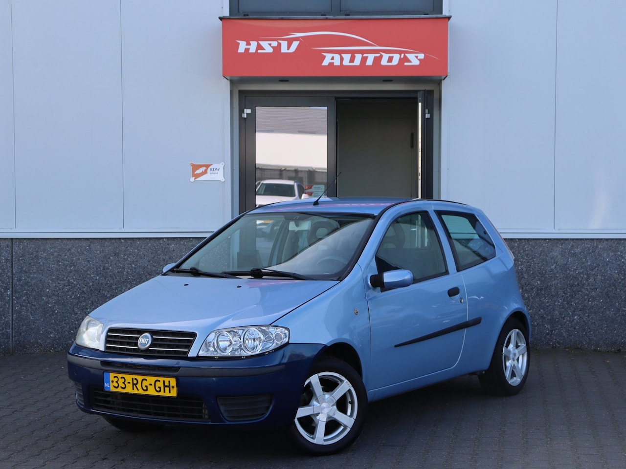 Fiat Punto - 1.2 Young Dualogic airco LM *automaat* - AutoWereld.nl