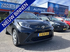 Toyota Aygo X - 1.0 VVT-i S-CVT Play 1e eig Automaat Carplay Camera 12 MND Garantie