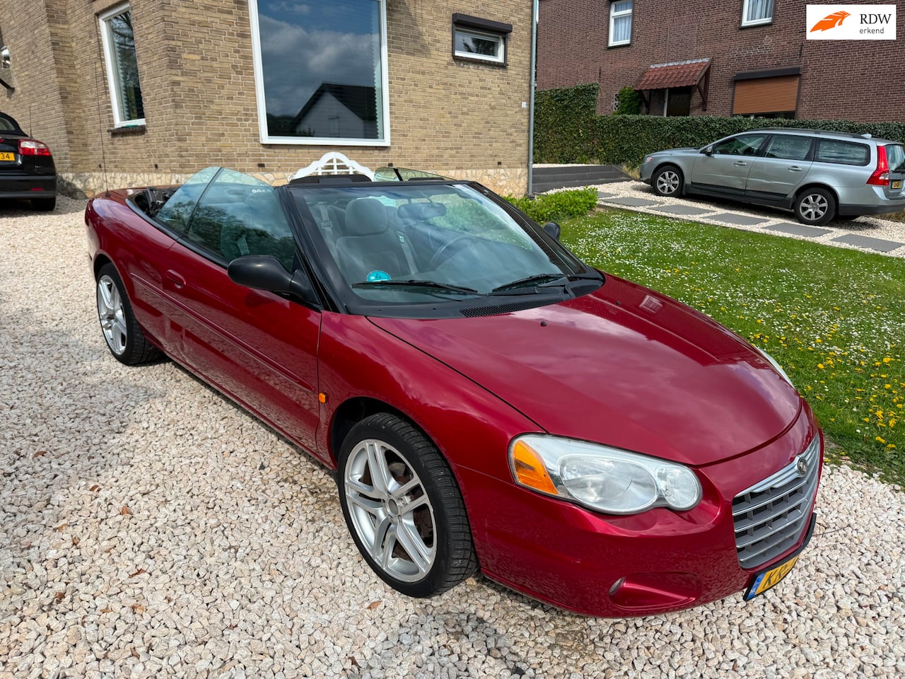 Chrysler Sebring Cabrio - 2.7i V6 Limited Convertible Nwe APK. - AutoWereld.nl