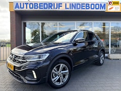 Volkswagen T-Roc - 1.5 TSI R-Line Acc, Trekhaak, All Season banden, Camera