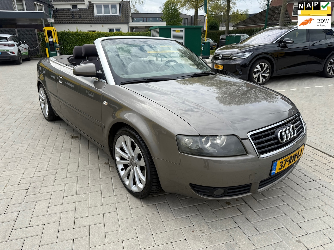 Audi A4 Cabriolet - 1.8 Turbo Pro Line **AUTOMAAT** - AutoWereld.nl