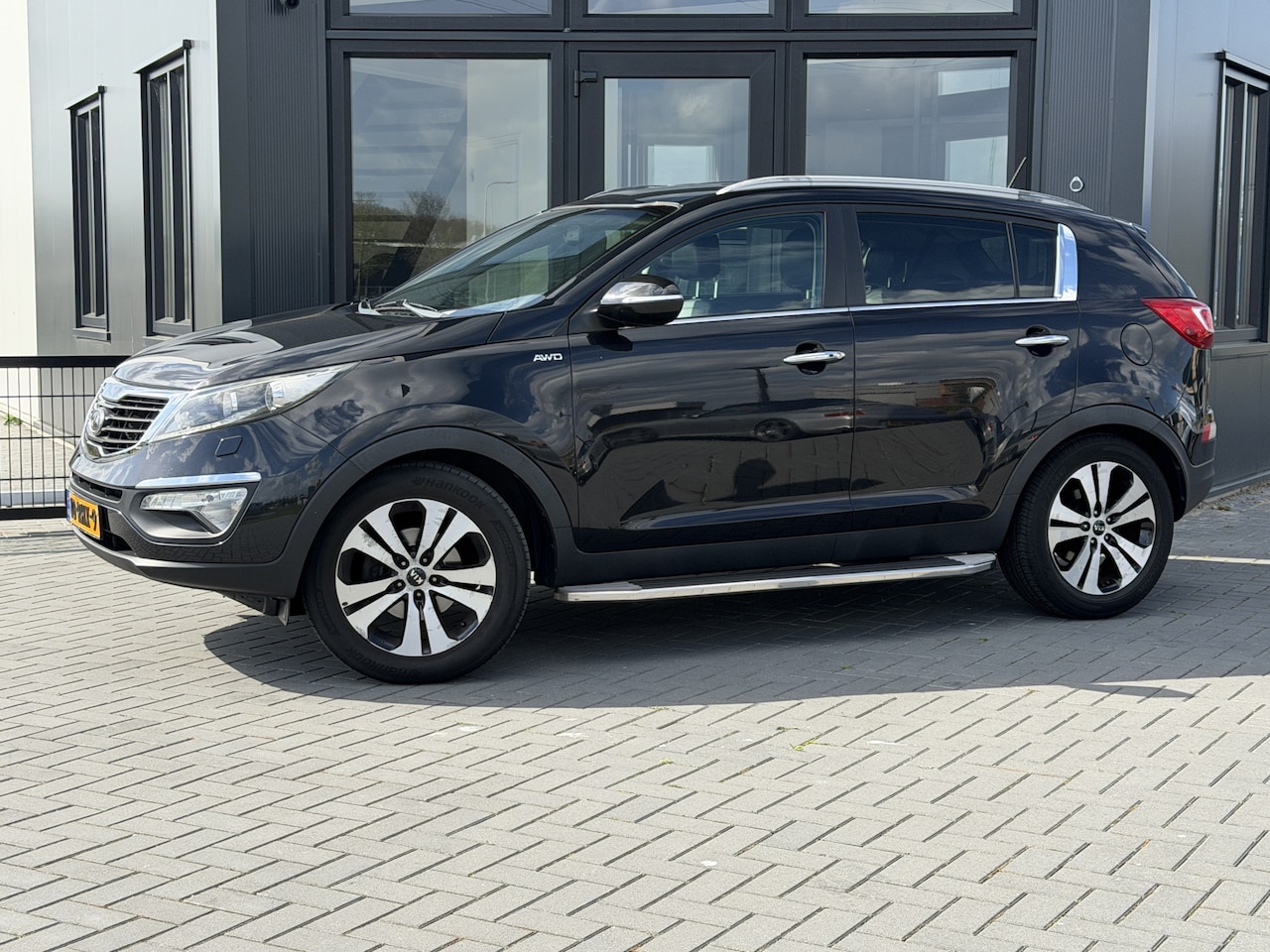 Kia Sportage - 2.0 X-clusive 4wd Leer | Camera | Trekhaak | nwe beurt & APK - AutoWereld.nl