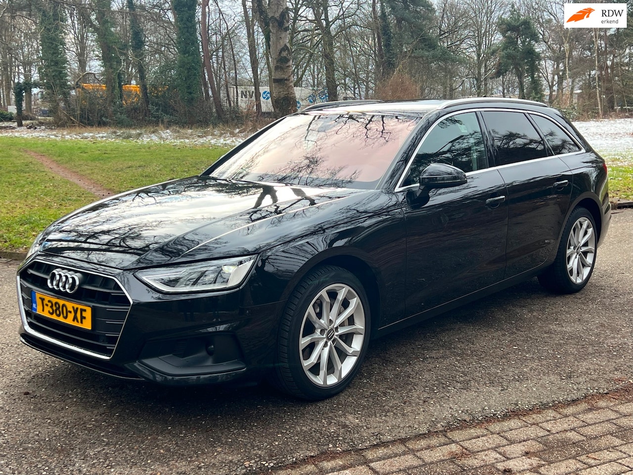 Audi A4 Avant - 40 TDI Launch edition Sport Virtual Facelift 2019-12 - AutoWereld.nl