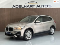BMW X1 - SDrive18i Face lift Executive Automaat / Navigatie full map / Lederen interieur / Cruise c