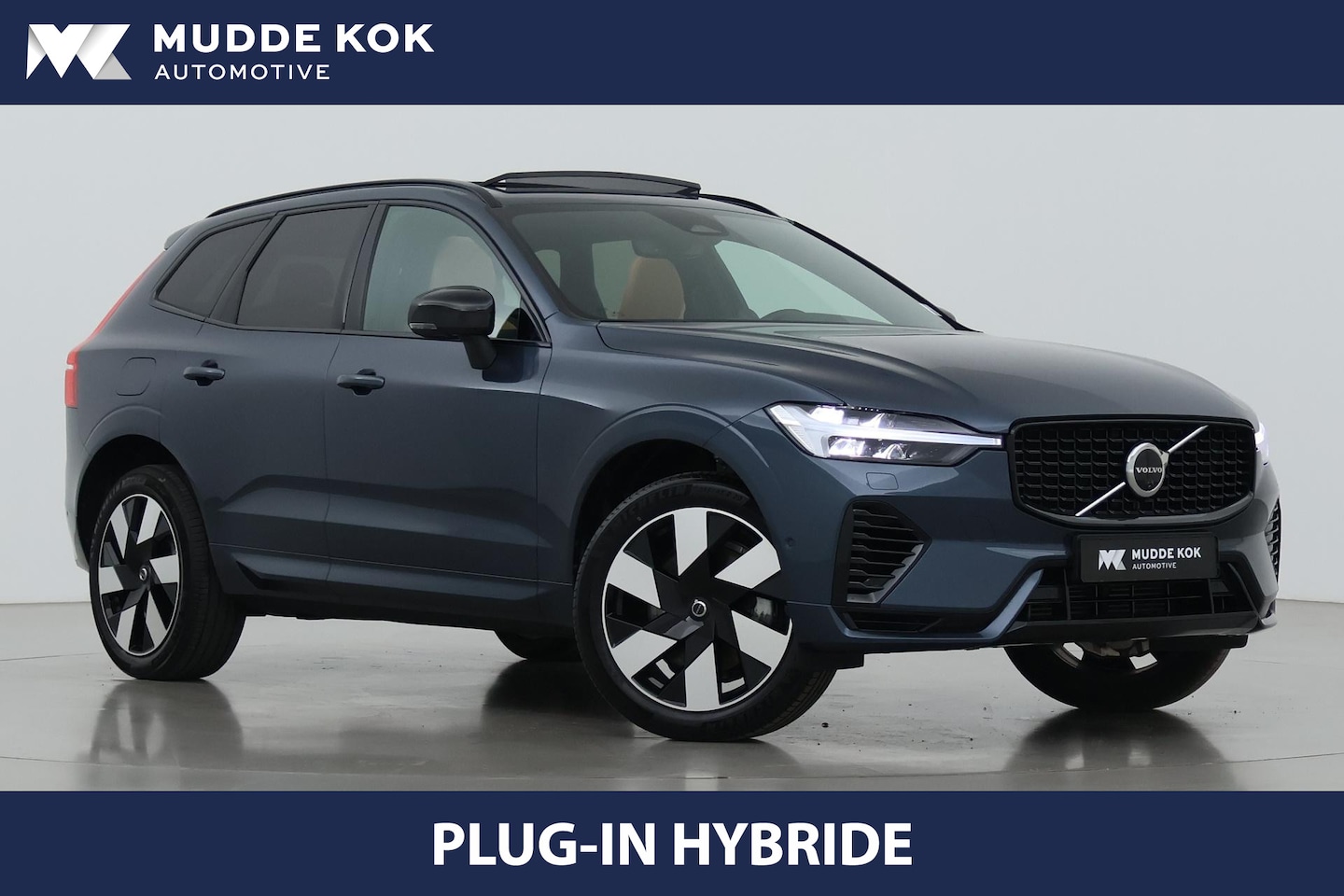 Volvo XC60 - T8 Plug-in hybrid Ultra Dark | Bowers&Wilkins | Massage | Head-Up | 360° Camera | Panorama - AutoWereld.nl