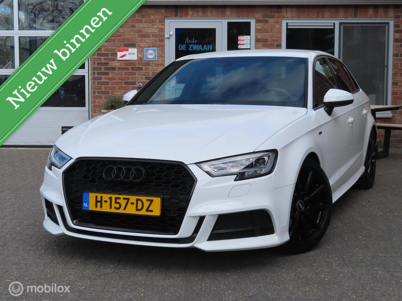 Audi A3 Sportback - 35 TFSI CoD S-Line|Eibach Pro|Camera|Carplay|Afneembare Trekhaak|Stoelverwarming. - AutoWereld.nl
