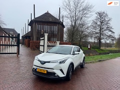 Toyota C-HR - 1.8 Hybrid Bi-Tone