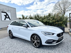SEAT Leon Sportstourer - 1.4 TSI FR e-Hybrid Plug-IN Led|Camera|Keyles|Carplay|Memory