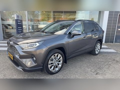 Toyota RAV4 - 2.0 VVT Executive Grijs kenteken AWD