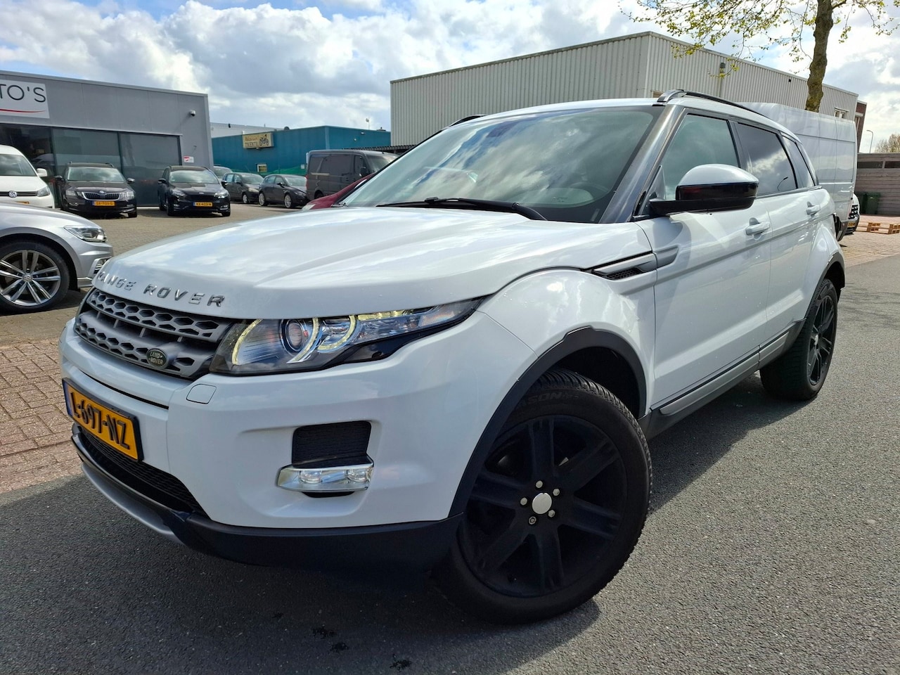 Land Rover Range Rover Evoque - 2.2 SD4 4WD Prestige AUTOMAAT/LEDER/NAVI/XENON! - AutoWereld.nl