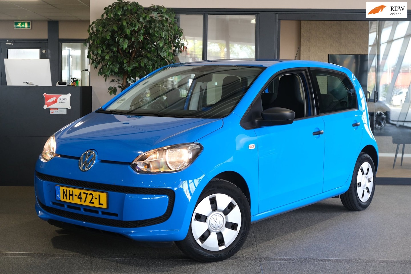 Volkswagen Up! - 1.0 move up! BlueMotion Airco - AutoWereld.nl