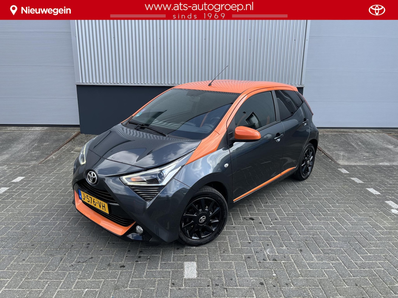 Toyota Aygo - 1.0 VVT-i x-JBL | Org NL en 1e Eigenaar | Trekhaak | - AutoWereld.nl