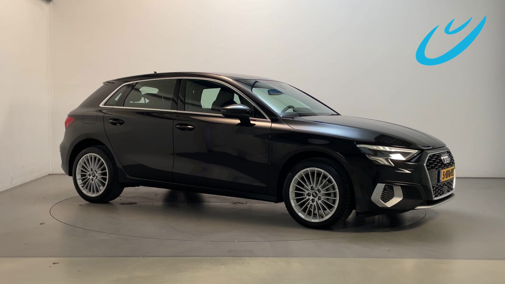 Audi A3 Sportback - 30 TFSI Advanced Edition Stoelverwarming Navigatie Parkeersensoren Climate Control - AutoWereld.nl