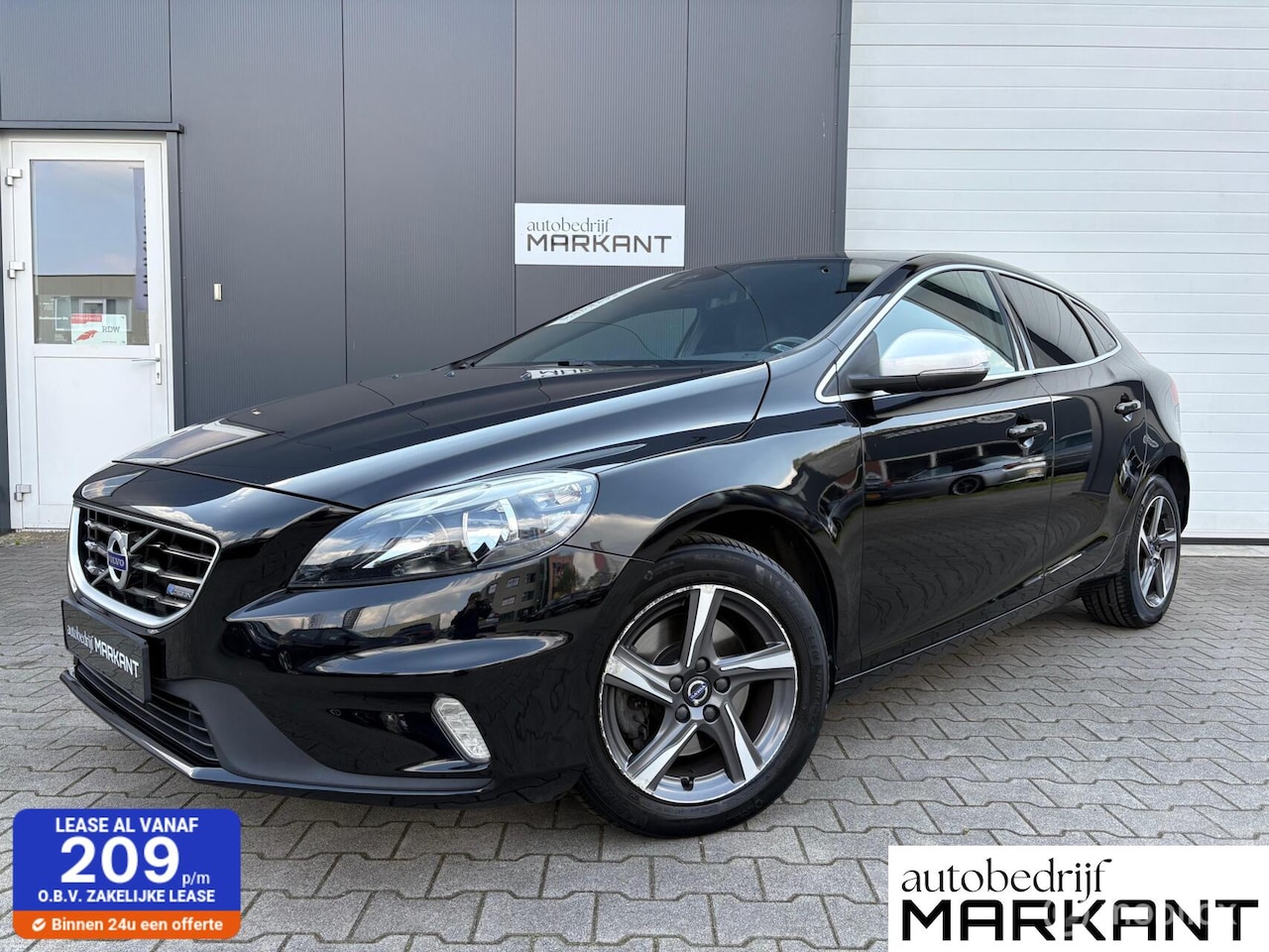 Volvo V40 - 2.0 T2 R-Design Leder / Trekhaak / Navi / Orig. NL - AutoWereld.nl
