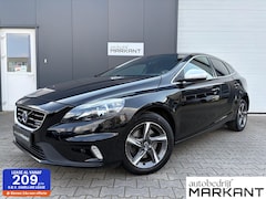 Volvo V40 - 2.0 T2 R-Design Leder / Trekhaak / Navi / Orig. NL