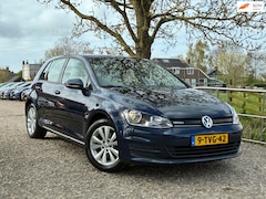 Volkswagen Golf - 1.6 TDI Comfortline BlueMotion | '' 133.000 KM '' + Cruise + Clima nu € 8.975,