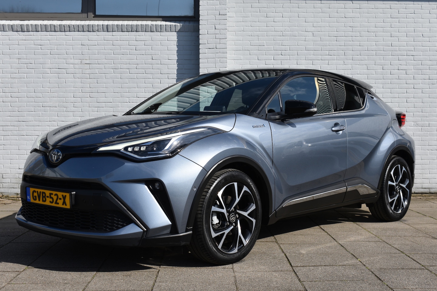 Toyota C-HR - 2.0 Hybrid Executive Automaat 184pk | JBL | Stoel&Stuur verwarming | BSM | PDC | Keyless e - AutoWereld.nl