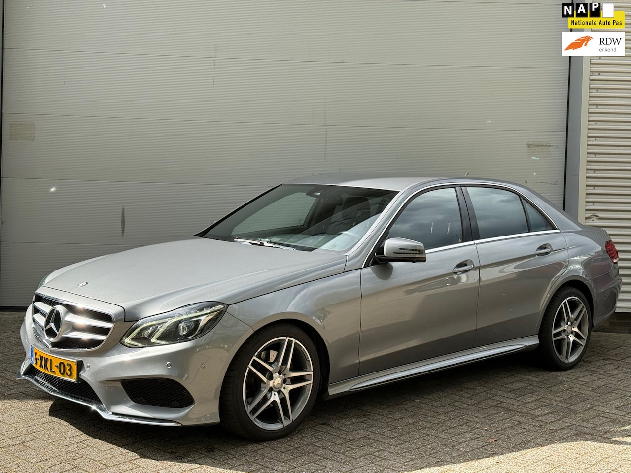 Mercedes-Benz E-klasse - 200 Edition Sport Avantgarde AMG l Facelift l Xenon l Harman Kardon l Stoelkoeling l Ortho - AutoWereld.nl