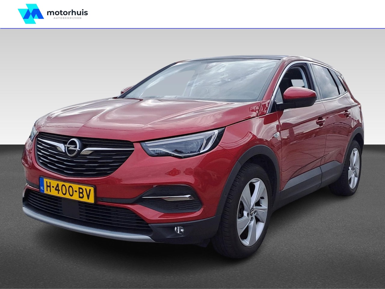 Opel Grandland X - 1.2 Turbo 130pk Business Executive | 18'' Lichtmetalen velgen, multispaaks | Achteruitrijc - AutoWereld.nl