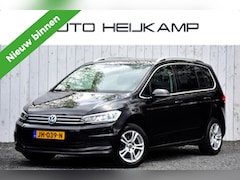 Volkswagen Touran - 1.6 TDI SCR Highline | 7 Persoons | Trekhaak |