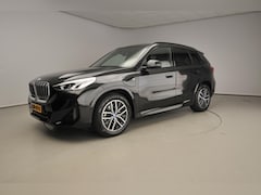 BMW X1 - xDrive25e | M-Sportpakket | LED | Navigatie | trekhaak | Sportstoelen | Stoelverwarming |