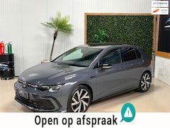 Volkswagen Golf - 1.5 eTSI R-Line|IQ|Pano|ACC|Alarm|Keyless|Trekhaak