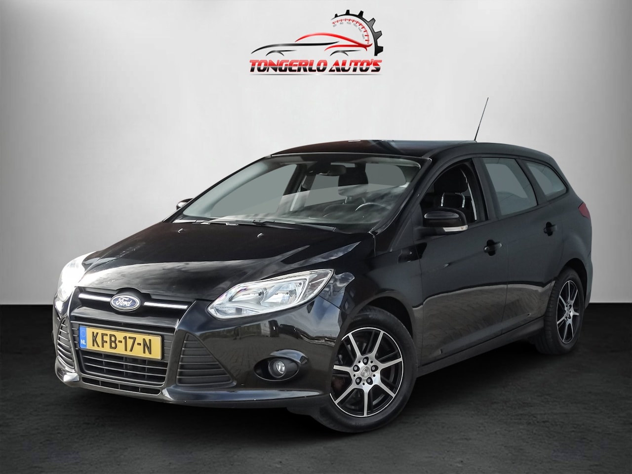 Ford Focus Wagon - 1.0 EcoBoost Titanium Pdc Stoelverw. Airco 16´´LM - AutoWereld.nl