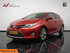 Toyota Auris - 1.8 Hybrid Lease Pro - Navigatie - Camera - Panoramadak - Stoelverwarming - All Season ban