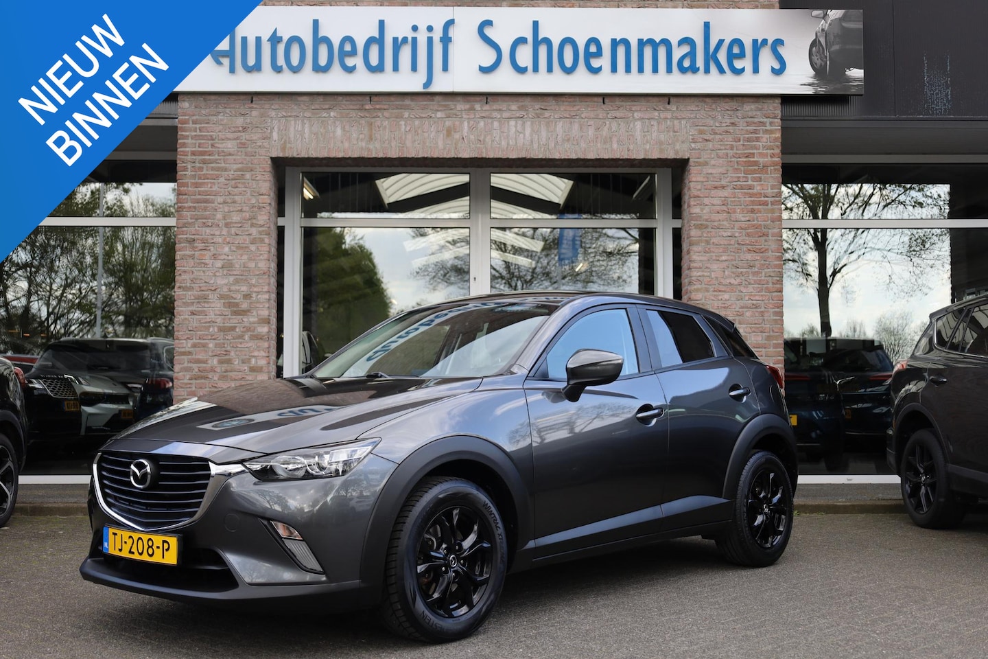 Mazda CX-3 - 2.0 SkyActiv-G 120 Dynamic CARPLAY STOELVERWARMING DAB CRUISE PDC LMV CLIMA NAP - AutoWereld.nl