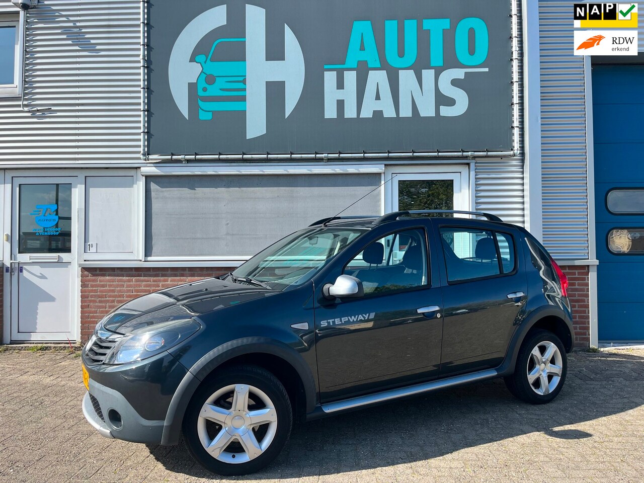 Dacia Sandero Stepway - 1.6 | orig. NL | airco | nwe APK/beurt - AutoWereld.nl