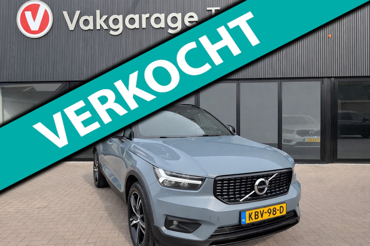 Volvo XC40 - 1.5 T5 Recharge Leer| trekhaak| stoelverwarming - AutoWereld.nl